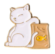 Load image into Gallery viewer, Pins / Badges - Cat with a bag of Fish