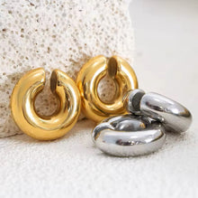Load image into Gallery viewer, ❥ Ear Cuffs & Matching Earrings