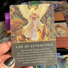 Load image into Gallery viewer, «Daily Guidance from Your Angels» Oracle Deck + Bag + Smudging Stick