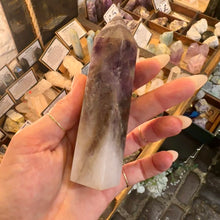 Load image into Gallery viewer, Close up of the purple tip on the white based amethyst tower - Let's Jam, Camden Market London