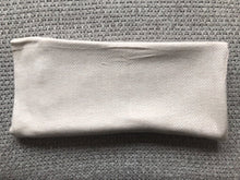 Load image into Gallery viewer, Throw Scarf • Martin • 100% Pure Cashmere • Handmade • Cream