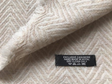 Load image into Gallery viewer, Throw Scarf • Martin • 100% Pure Cashmere • Handmade • Cream