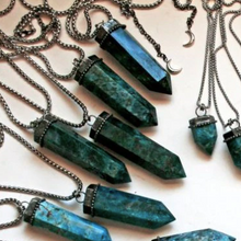 Load image into Gallery viewer, Tower Point Tower Necklace - Apatite