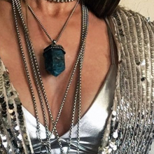 Load image into Gallery viewer, Tower Point Tower Necklace - Apatite