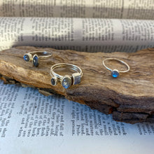 Load image into Gallery viewer, Labradorite Ring • 925 Sterling Silver