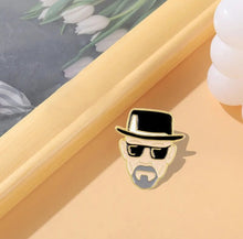 Load image into Gallery viewer, Pins / Badge - Breaking Bad / Heisenberg
