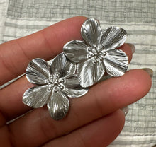 Load image into Gallery viewer, Flora • Stainless Steel Earrings
