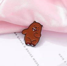 Load image into Gallery viewer, Pins / Badge - We Bear Bears
