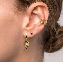 Load image into Gallery viewer, 925 Sterling Silver Earrings • Eye Drop
