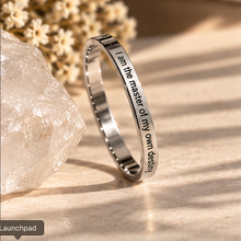 Load image into Gallery viewer, Silver affirmation ring engraved 'I am the master of my own destiny' with crystal cluster - Let's Jam, Camden Market London
