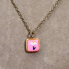 Load image into Gallery viewer, Square pink ceramic pendant hand painted with a white daisy - Let's Jam, Camden Town London
