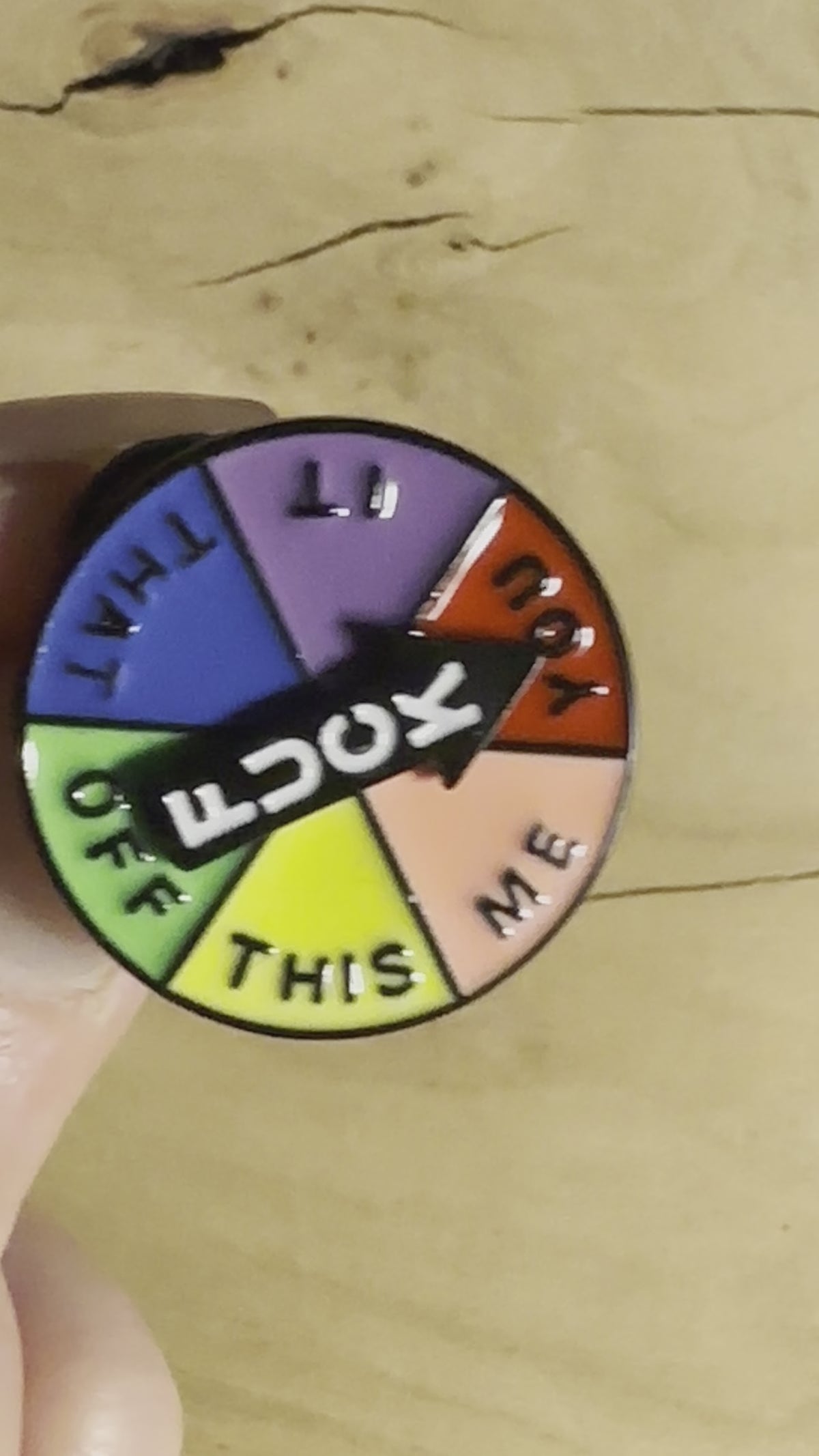 Video of the moving pin badge - Let's Jam, Camden Market, London