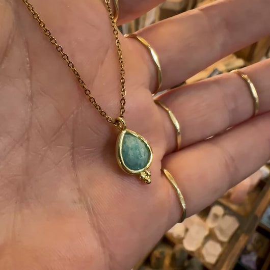 Video of the faceted amazonite tear drop necklace - Let's Jam, Camden Market London