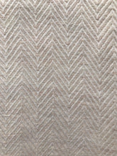Load image into Gallery viewer, Throw Scarf • Martin • 100% Pure Cashmere • Handmade • Cream
