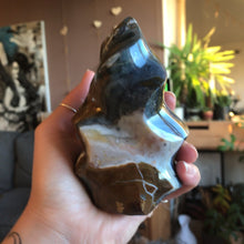 Load image into Gallery viewer, Jasper Point ⟁  Jasper • Unique Piece
