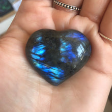 Load image into Gallery viewer, Crystals • Hearts • Labradorite
