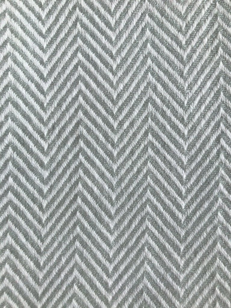 Throw Scarf • Marco • 100% Pure Cashmere • Handmade • Grey