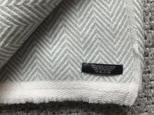 Load image into Gallery viewer, Throw Scarf • Marco • 100% Pure Cashmere • Handmade • Grey
