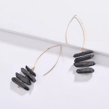 Load image into Gallery viewer, Earrings Lana ▷ Real Raw Dropping Quartz / Healing Jewellery

