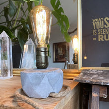 Load image into Gallery viewer, Lamp ❥ Concrete • Losange
