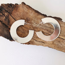 Load image into Gallery viewer, Ethnic Earrings • Clelia
