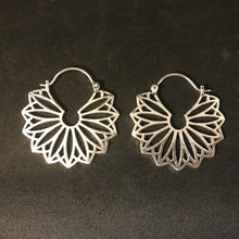 Load image into Gallery viewer, Ethnic Earrings • Arianna

