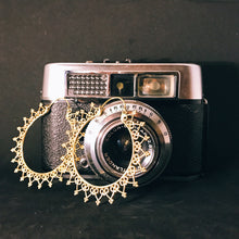Load image into Gallery viewer, Ethnic Earrings • Sodade
