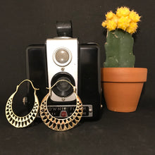 Load image into Gallery viewer, Ethnic Earrings • Divya
