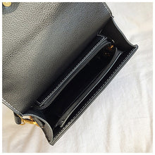 Load image into Gallery viewer, Handbag • Venice's Lion

