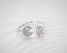 Load image into Gallery viewer, Rings - Minimal Pac-Man
