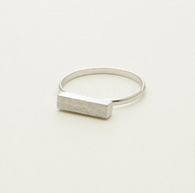 Load image into Gallery viewer, Rings - Minimal Cube
