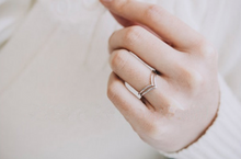 Load image into Gallery viewer, Rings • V Shape
