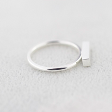 Load image into Gallery viewer, Rings - Minimal Cube

