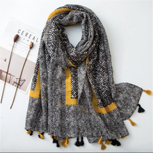 Load image into Gallery viewer, Scarf • Ireland
