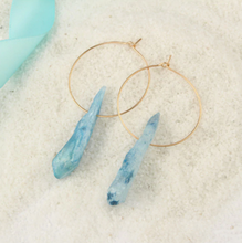 Load image into Gallery viewer, Earrings Lilly • Real Raw Rock Quartz / Healing Jewellery
