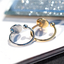 Load image into Gallery viewer, Rings • Round &amp; Dot
