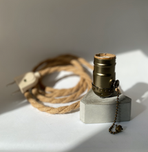 Load image into Gallery viewer, Lamp ❥ Concrete • Triangle
