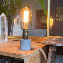 Load image into Gallery viewer, Lamp ❥ Concrete • Cylinder
