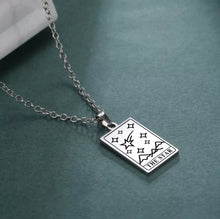 Load image into Gallery viewer, Tarot Cards Necklaces
