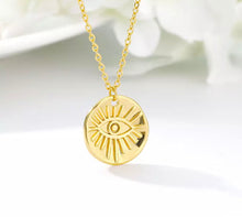 Load image into Gallery viewer, Shining Third Eye Necklace
