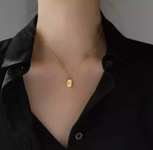 Load image into Gallery viewer, Northern Light • Diamond Necklaces

