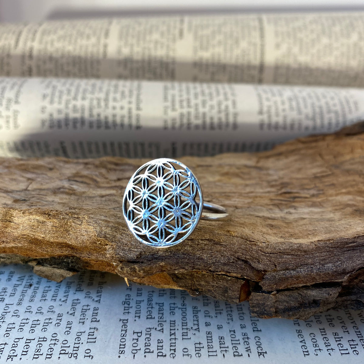 Flower of Life ring detail, sacred geometry pattern in solid silver - Let's Jam, Camden Town