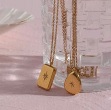 Load image into Gallery viewer, Northern Light • Diamond Necklaces
