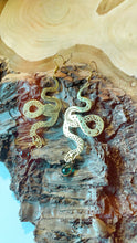 Load image into Gallery viewer, Snakes Earrings with Green Crystal
