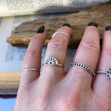 Load image into Gallery viewer, Silver Ring • Rising Sunshine • 925 Sterling Silver
