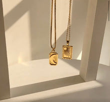 Load image into Gallery viewer, Moon &amp; Sun Necklaces
