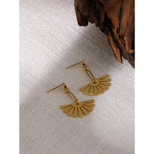 Load image into Gallery viewer, Dangling Bloom Earrings
